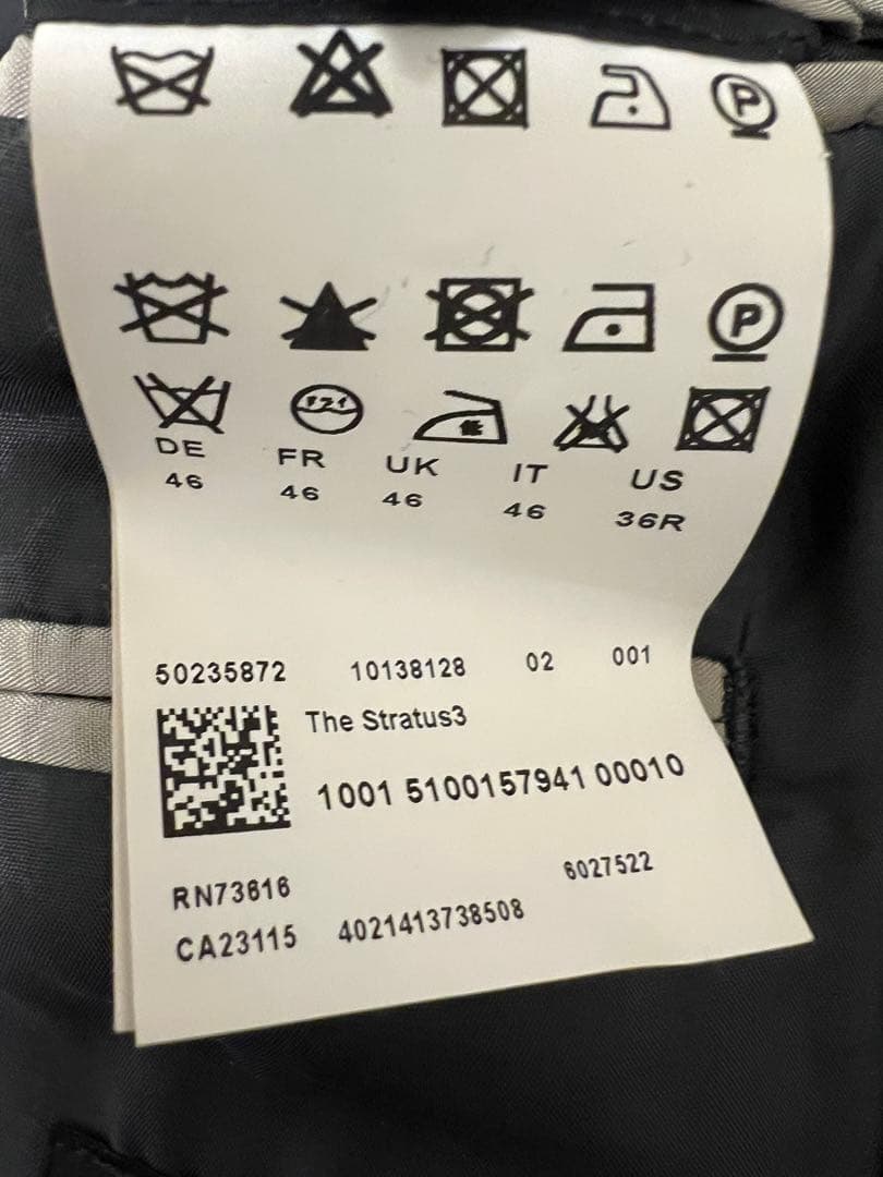 ［tabibito］HUGO BOSS コート　クリーニング済