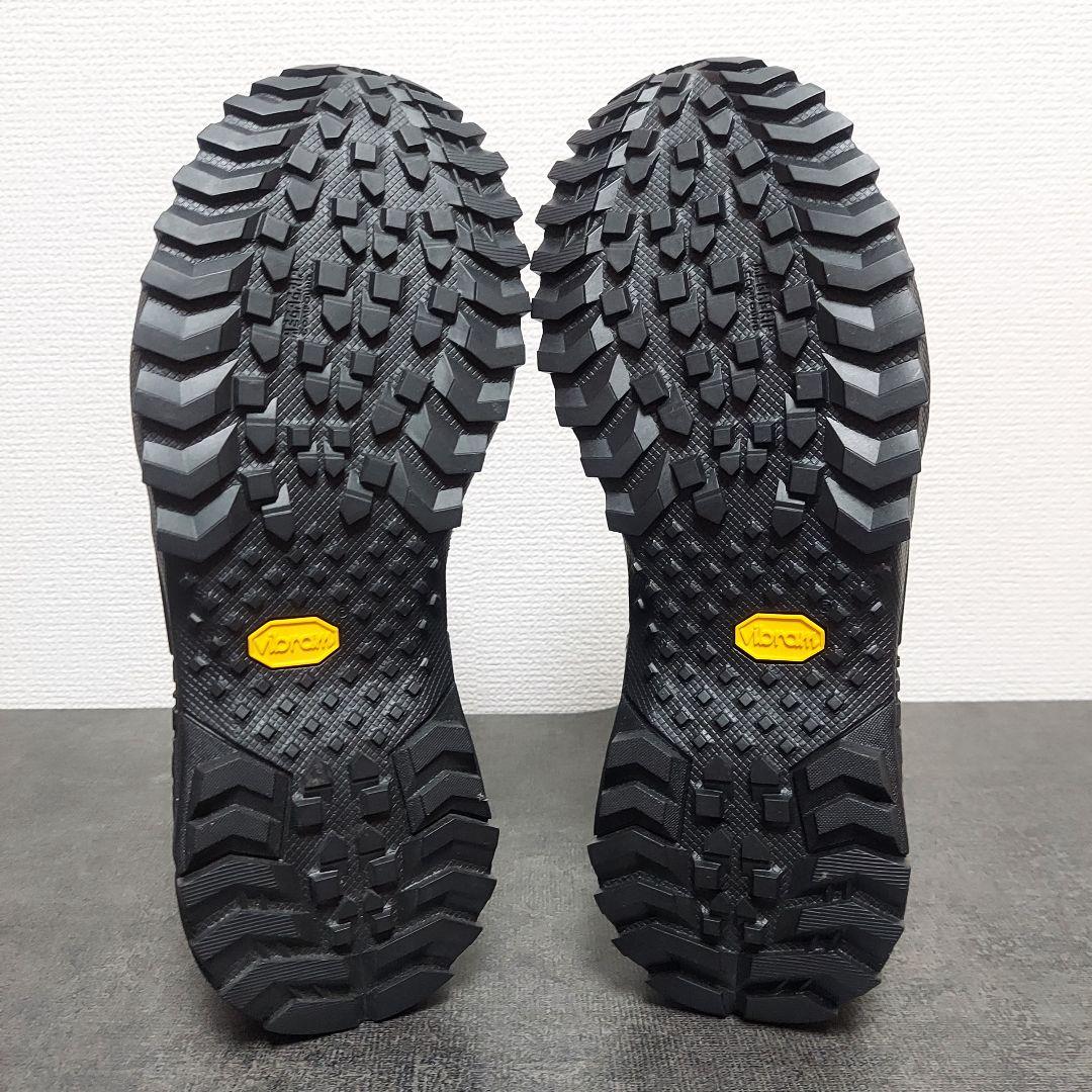 ぽ*ん様 UA アンダーアーマーInfil Hike GTX Boots　未使用