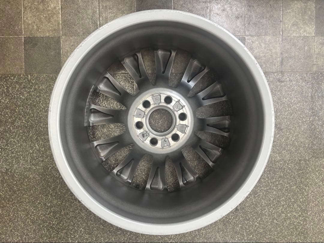 ランドクルーザー300ZX 純正 20インチ 8J+60 139.7 　1本