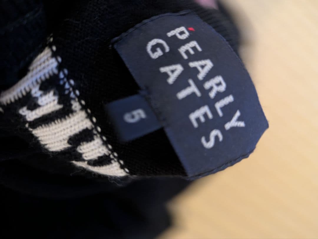 PEARLY GATES　黒ニット5サイズ未使用