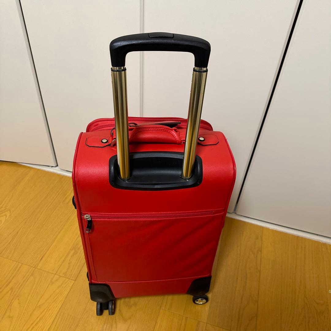 GUESS レッド キャリーケース