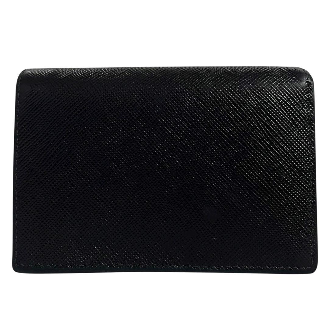 希少✨プラダ 二つ折り財布 三角ロゴ サフィアーノレザー ブラック 黒