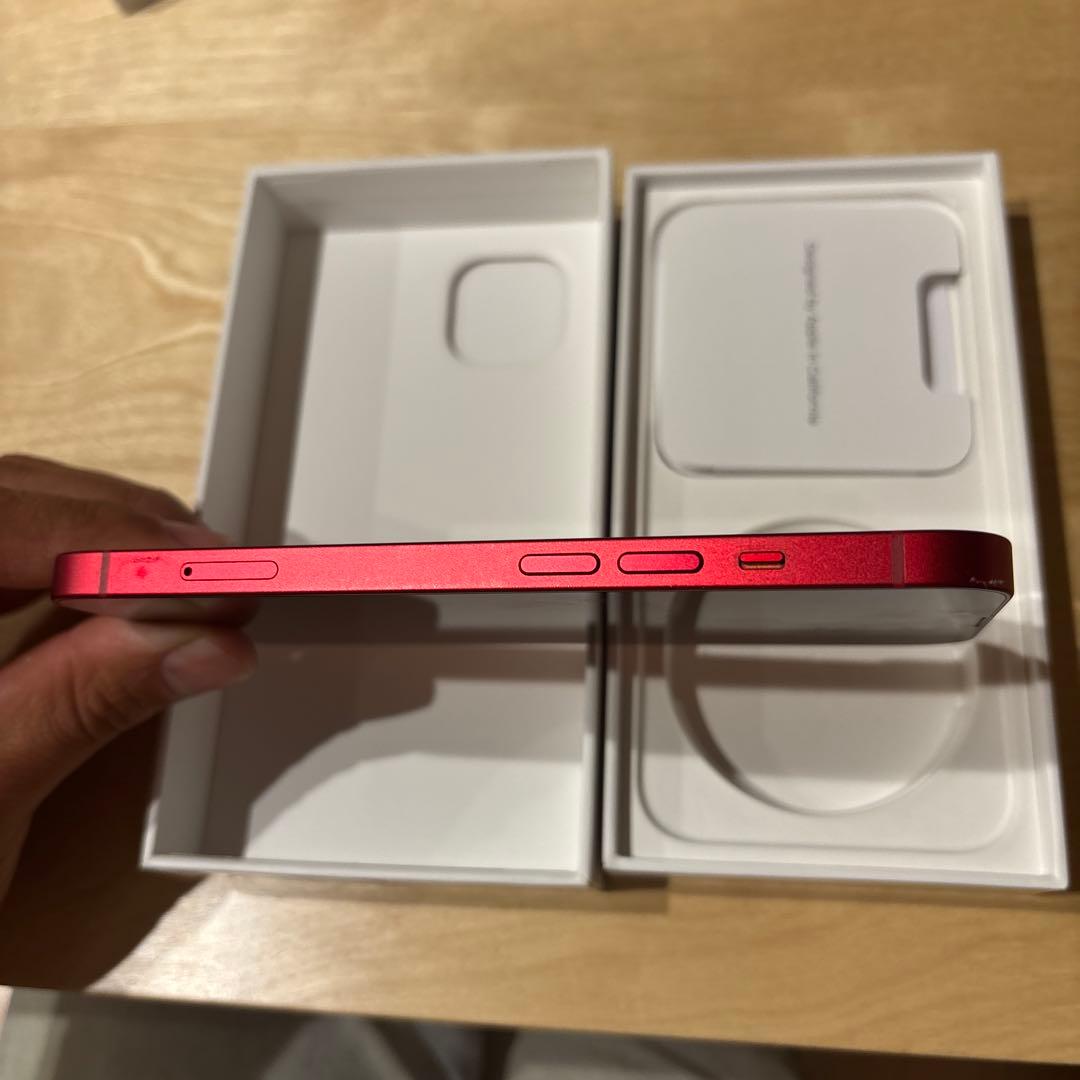 Apple iPhone 13 (PRODUCT(RED)) 本体