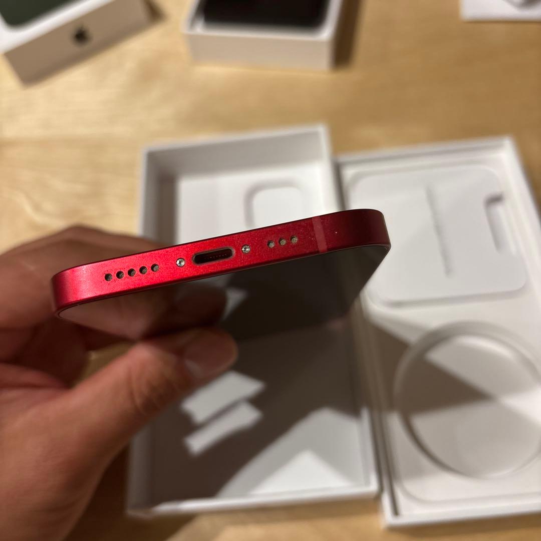 Apple iPhone 13 (PRODUCT(RED)) 本体