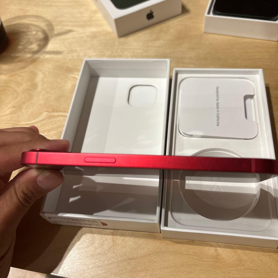 Apple iPhone 13 (PRODUCT(RED)) 本体