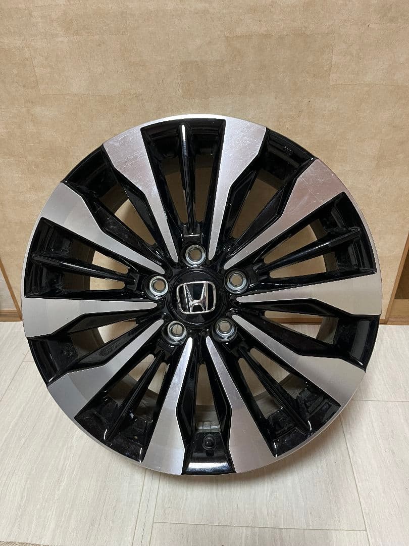 ①ホンダWRV新車外しホイールナットホキャップ付純正17インチホイール２本