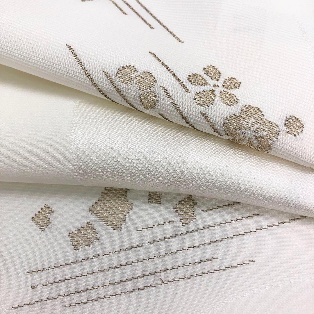 長襦袢 梅の花 地紙紋 金糸 乳白色 J-195