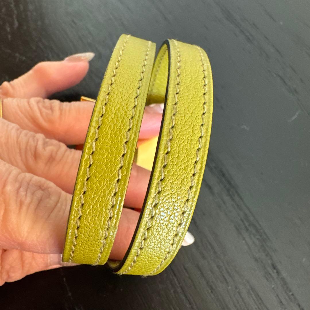 HERMES グリーン・ゴールド バングル