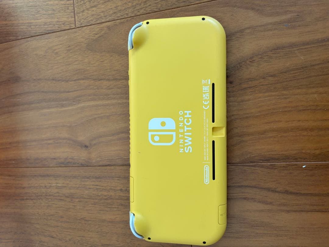 Nintendo Switch Lite イエロー 中古