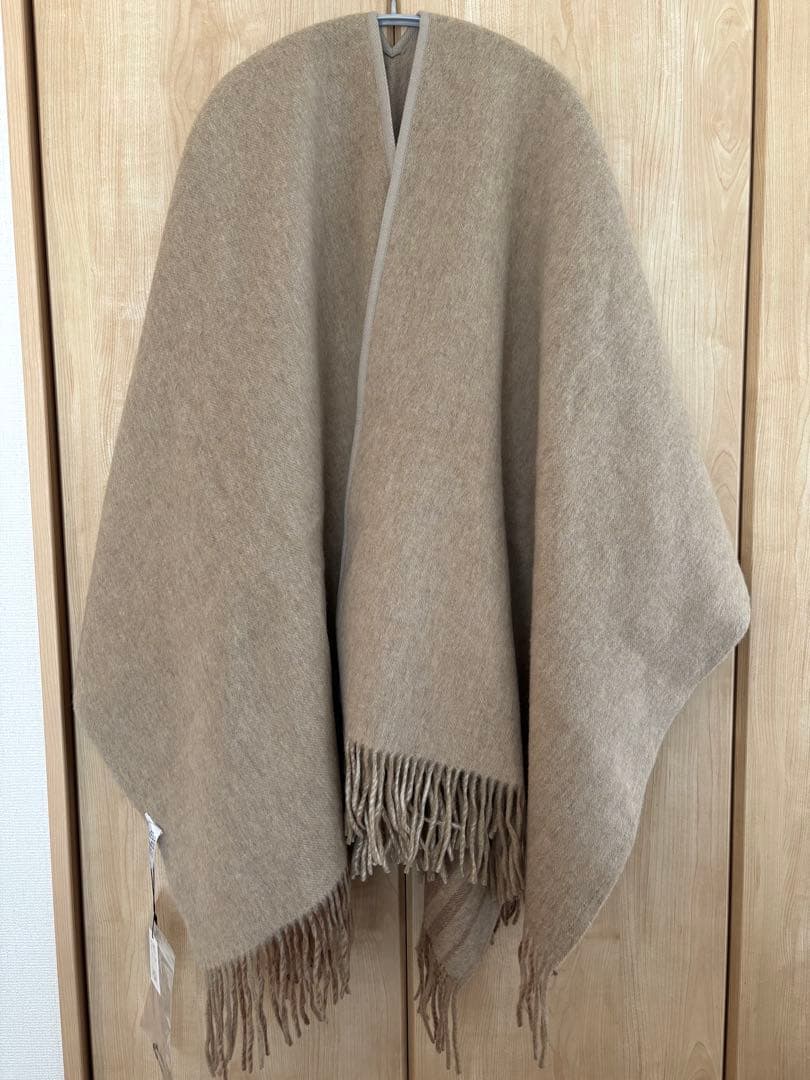 ぽぽ【新品未使用・タグ付】TICCAウールストライプストールポンチョ