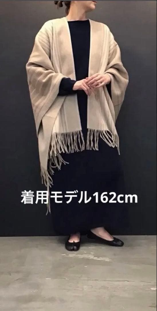 ぽぽ【新品未使用・タグ付】TICCAウールストライプストールポンチョ