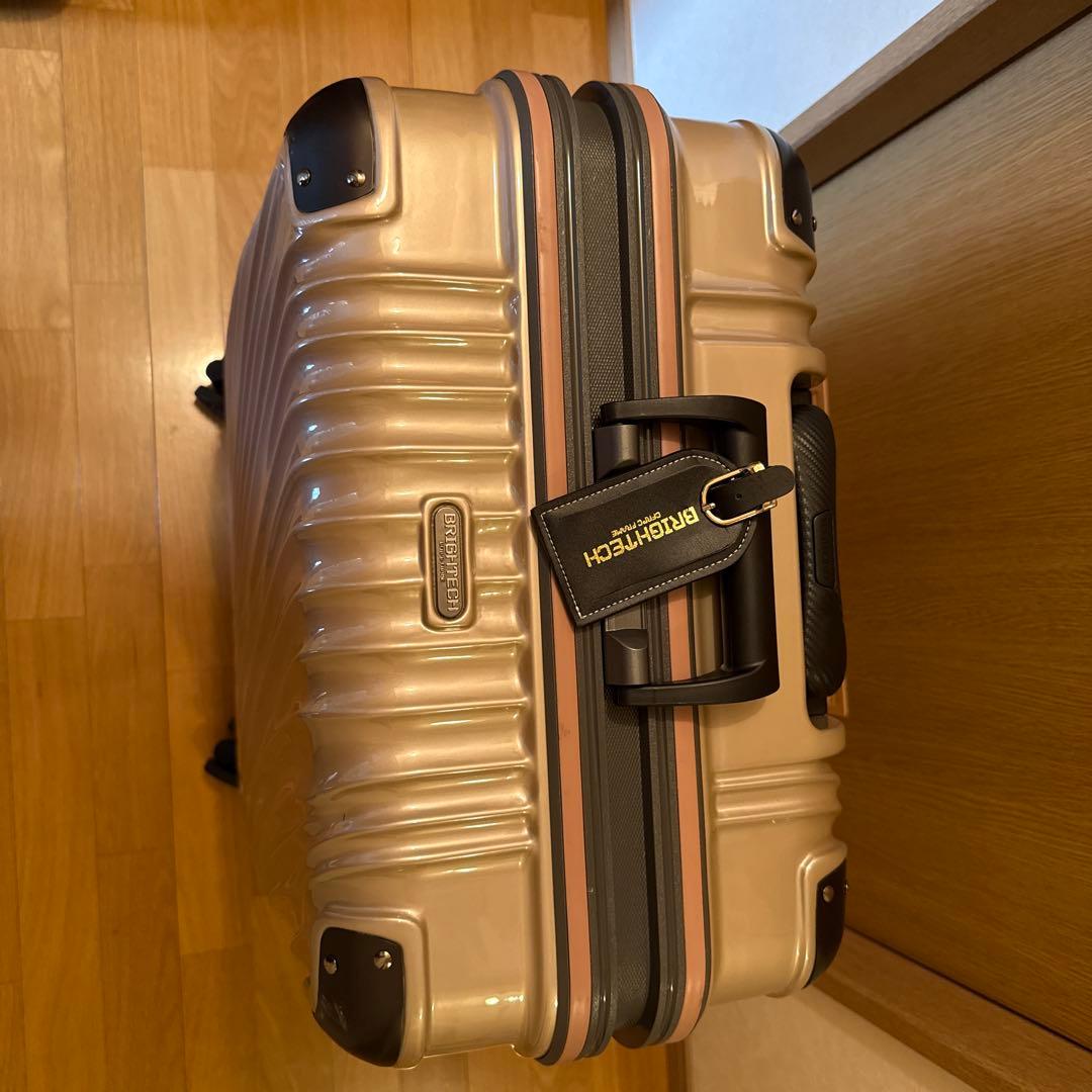 大型　約93L ピンク　波状テクスチャ キャリーケース　スーツケース