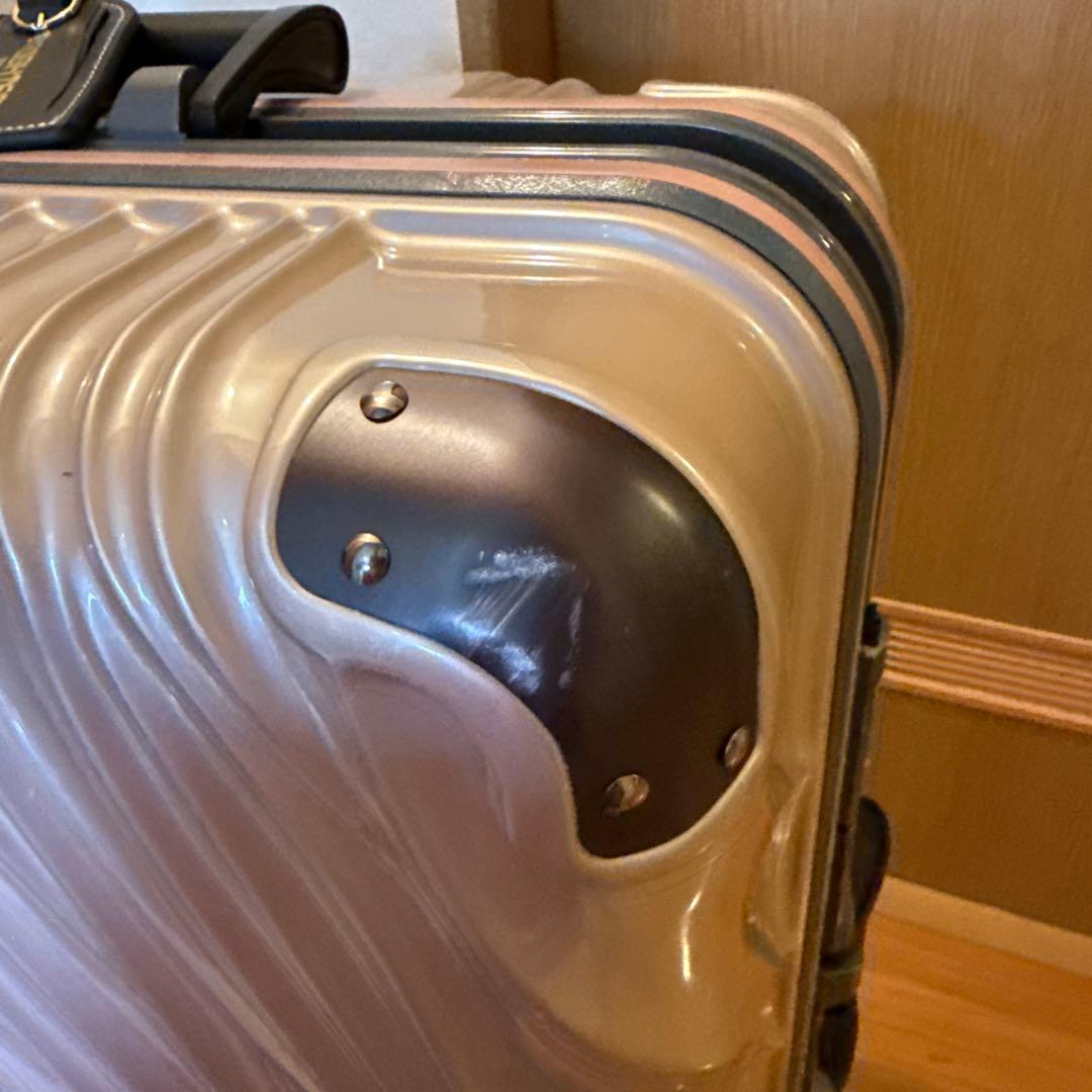 大型　約93L ピンク　波状テクスチャ キャリーケース　スーツケース