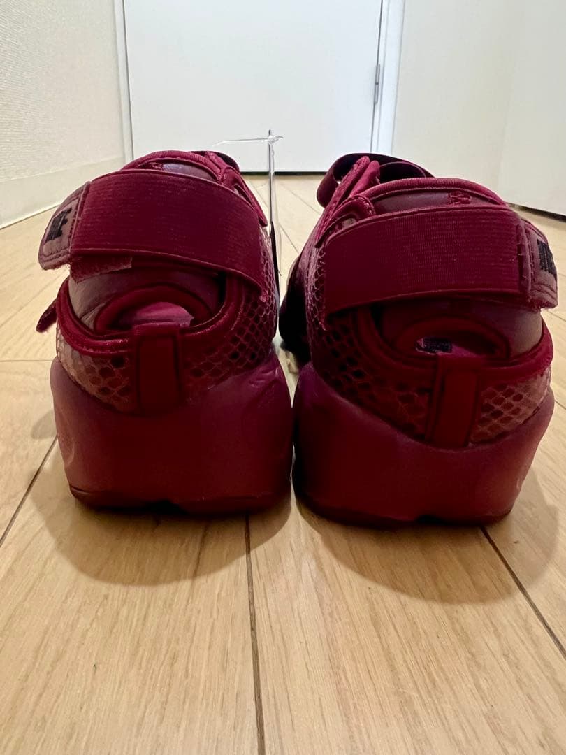 TAKA様Nike WMNS Air Rift 27cm