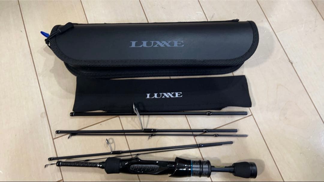 がまかつ　ラグゼ　パックスタイルA4 S49FL-solid