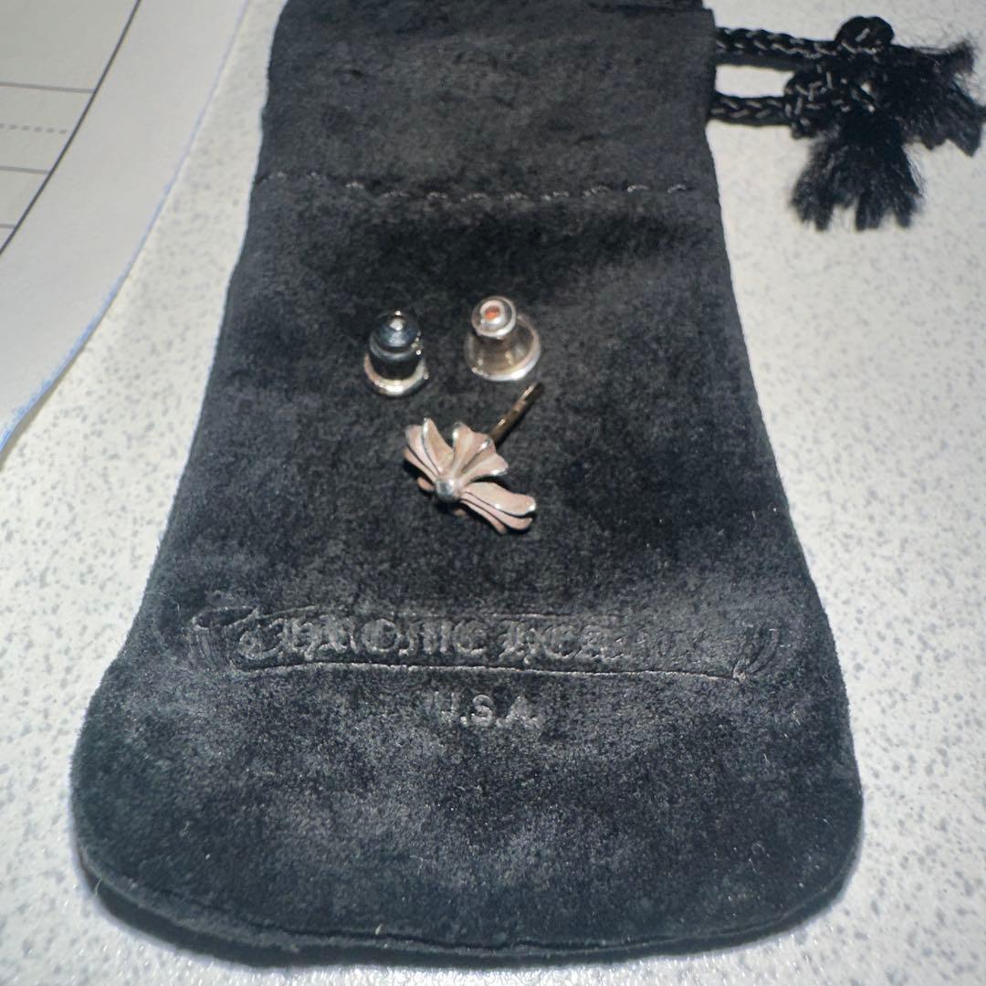 クロムハーツ　ピアス片耳