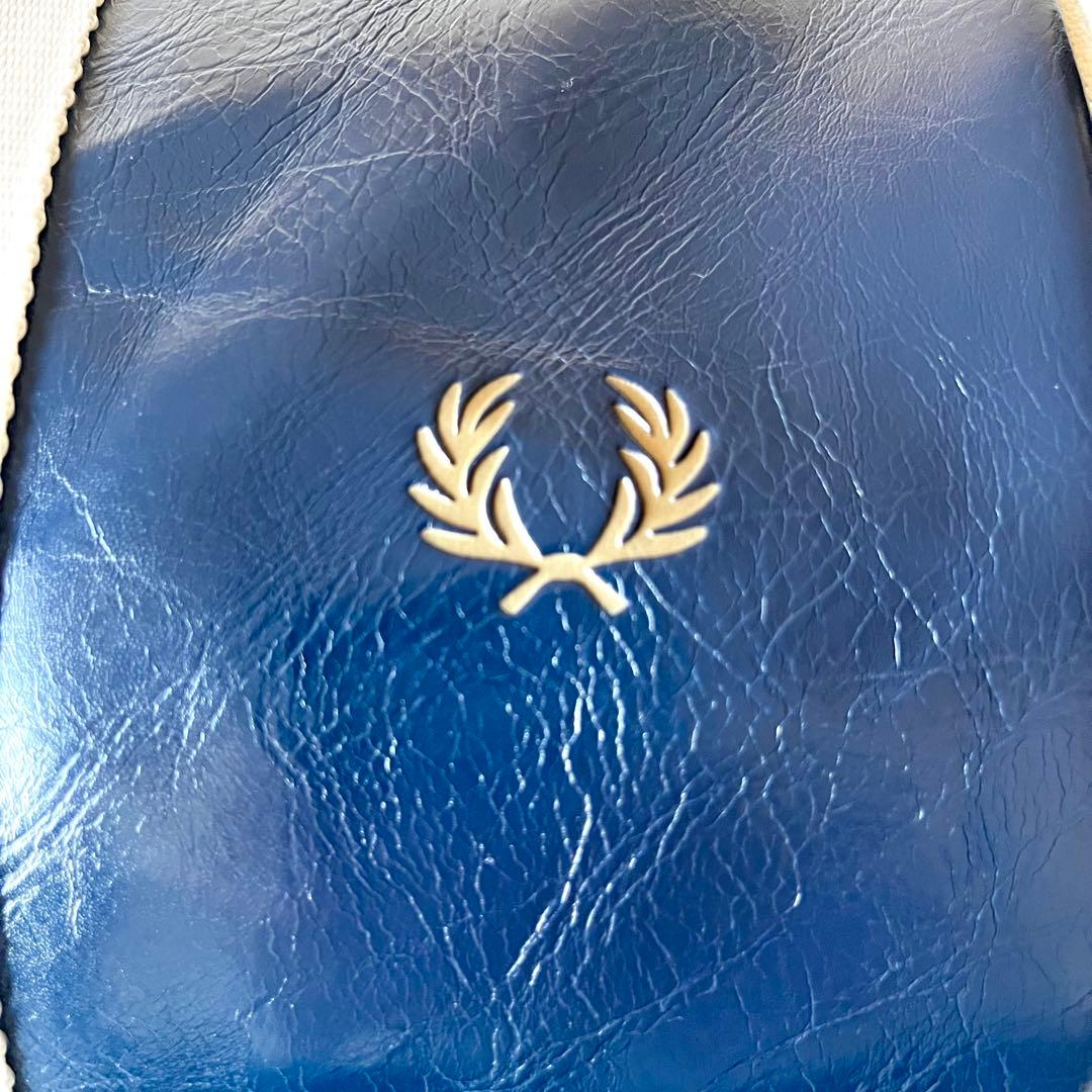 FRED PERRY フレッドペリー ボストンバッグ ドラムバッグ ネイビー