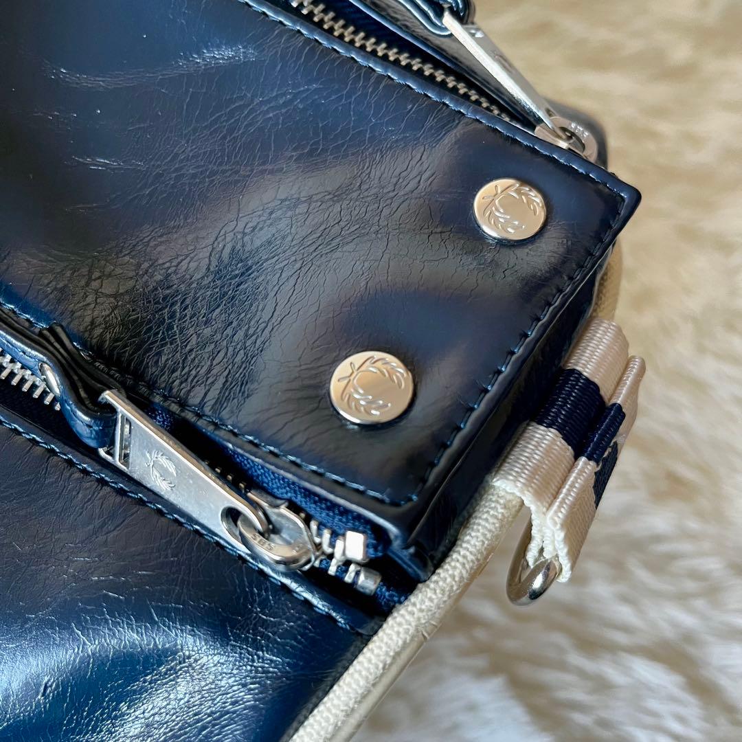 FRED PERRY フレッドペリー ボストンバッグ ドラムバッグ ネイビー