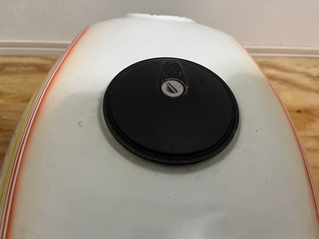 ゴキ　gsx250e gsx400e 外装一式