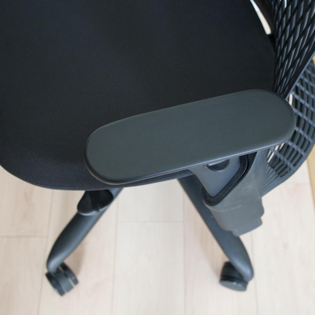 【正規店購入/2022年製】ハーマンミラー セイルチェア 黒