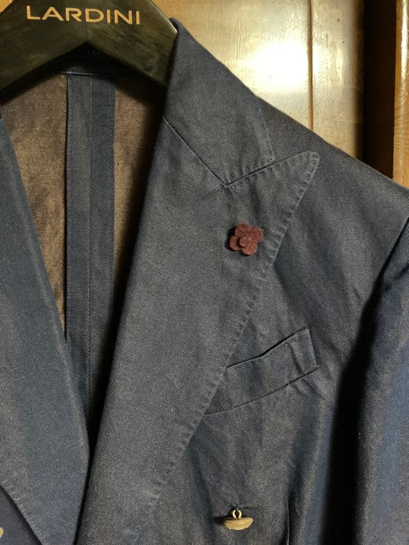 LARDINI　ダブルブレザー【希少】ネイビーソラーロ４４