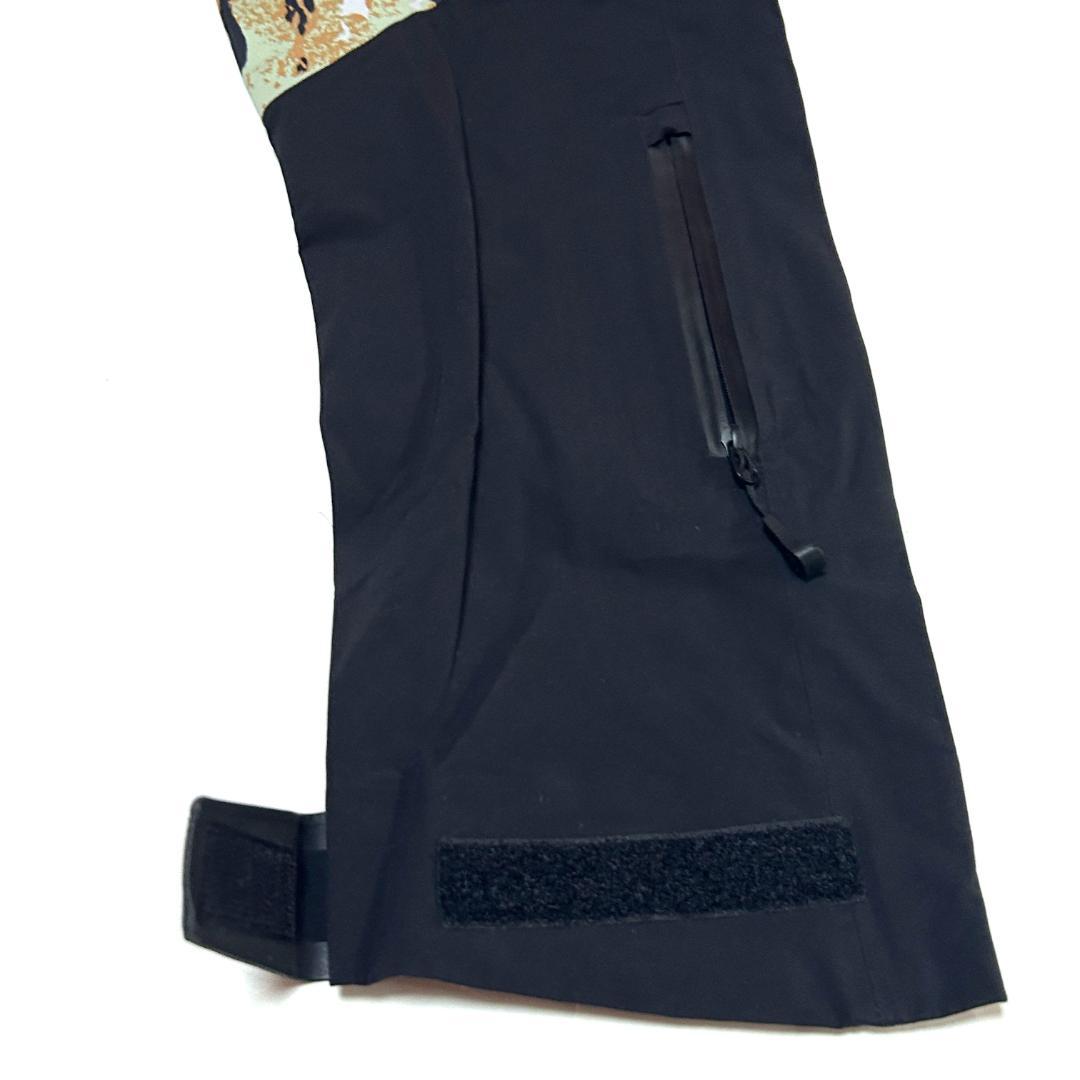 新品　XLサイズ　ノースフェイス　フューチャーライト RTG ジャケット　迷彩