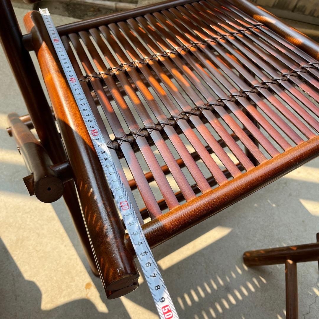 ガーデンテーブルとチェアのセット