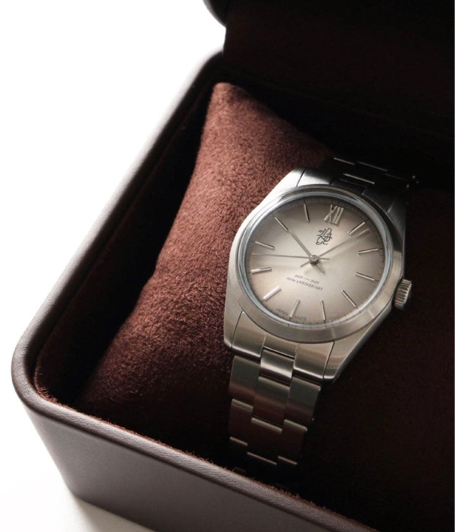 ★Plage★10th ANNIVERSARY シルバー腕時計