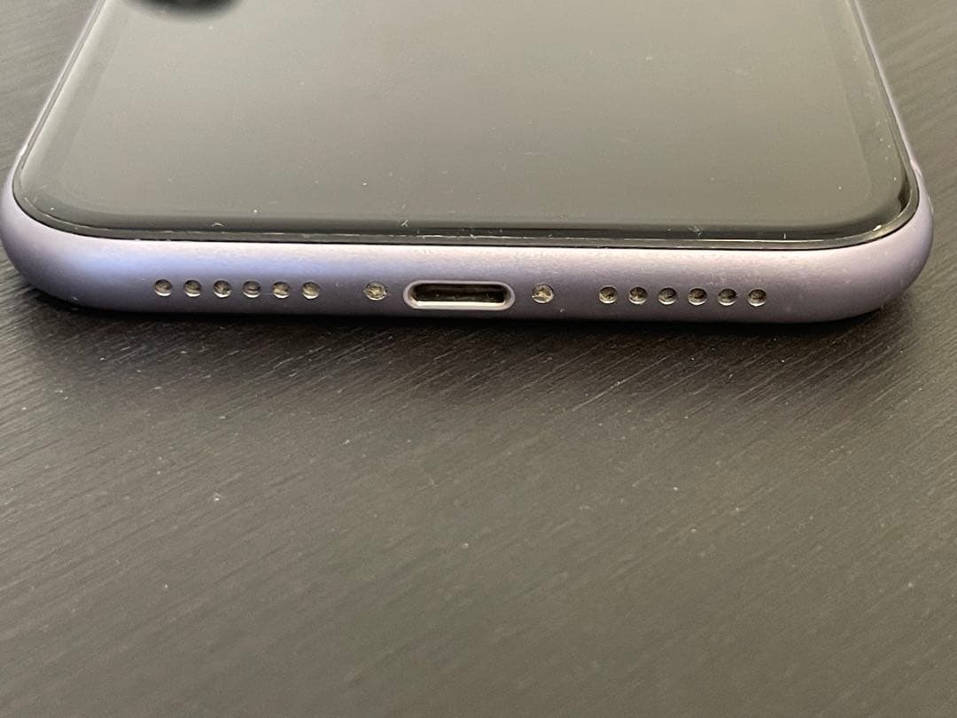 S*）様 【美品】 iPhone11 本体 64GB パープル★SIMフリー★動