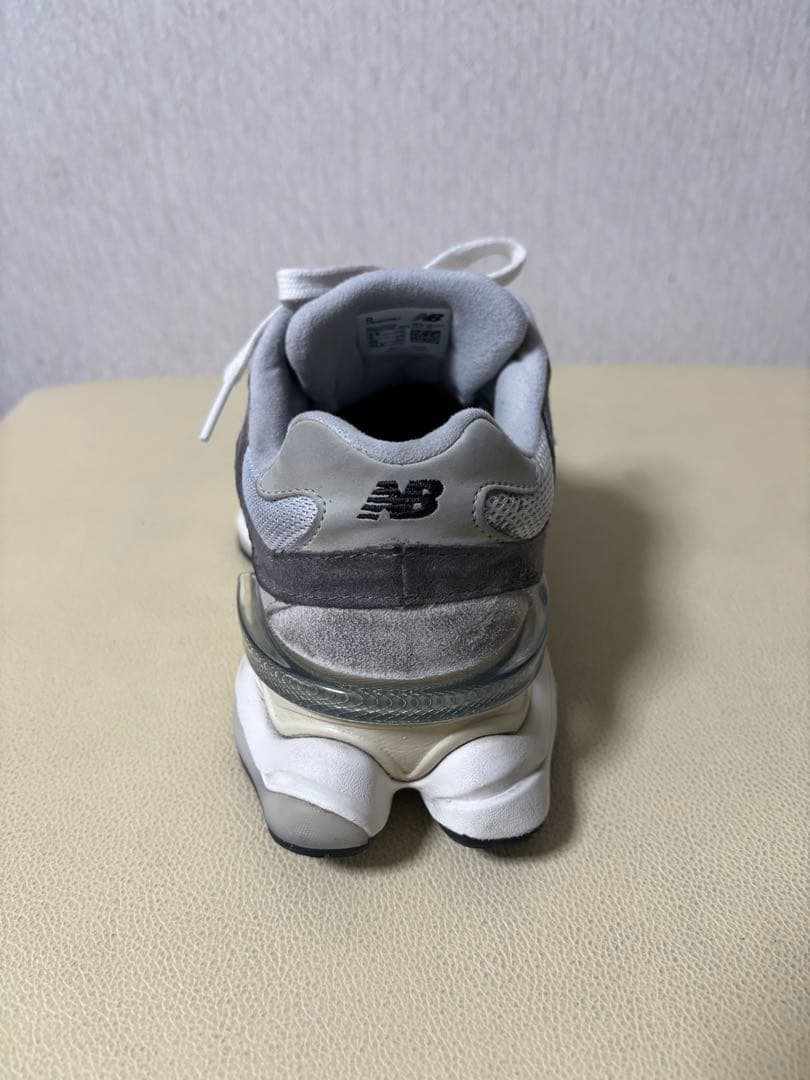 NEW BALANCE ニューバランス　9060 GRY グレー　23.5