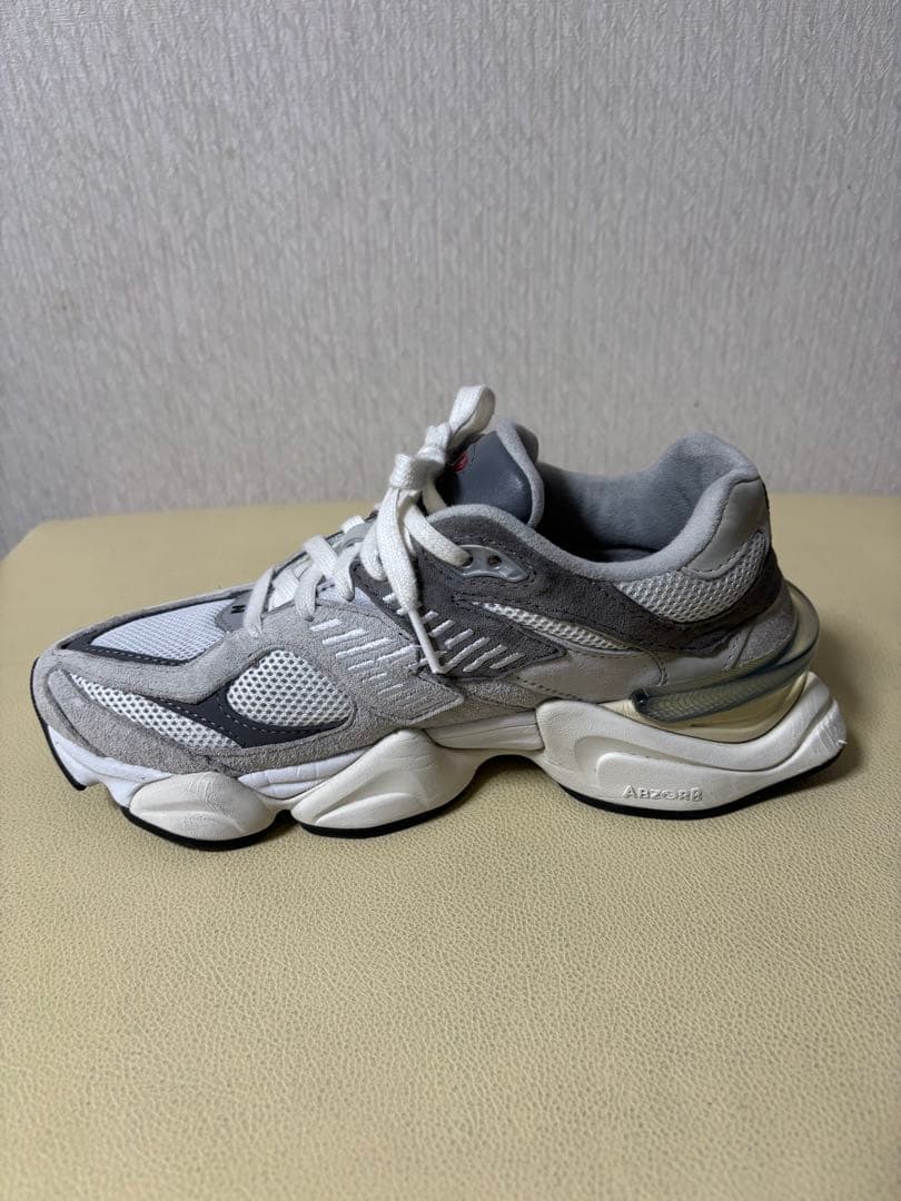 NEW BALANCE ニューバランス　9060 GRY グレー　23.5