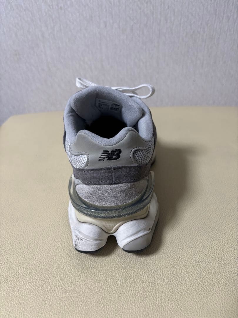 NEW BALANCE ニューバランス　9060 GRY グレー　23.5