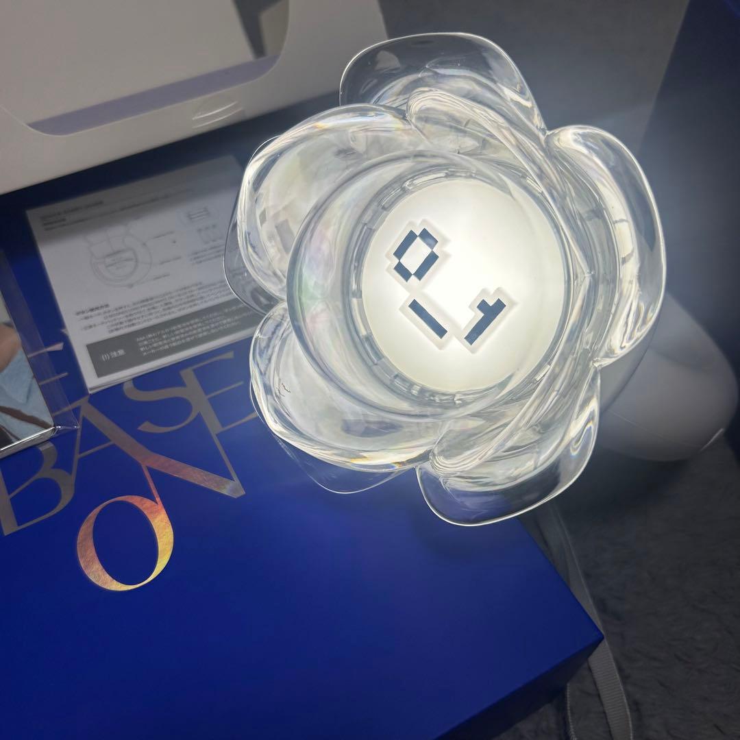 zerobaseone ゼベワン ペンライト抜けなしトレカ付き