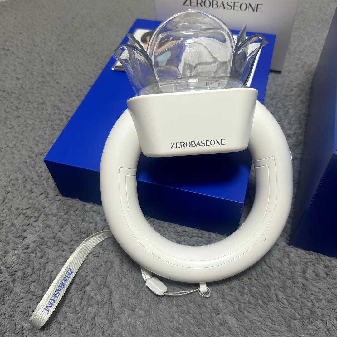 zerobaseone ゼベワン ペンライト抜けなしトレカ付き