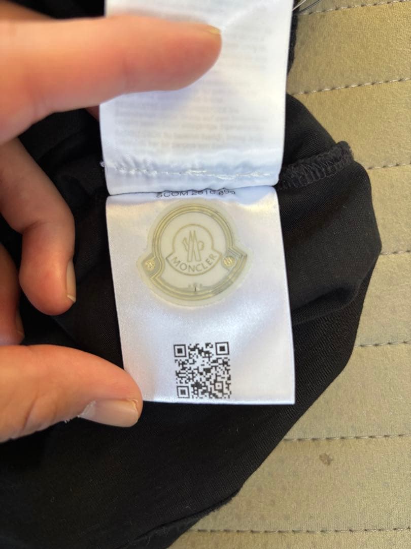 【QR認証済】off-white MONCLER ロンT