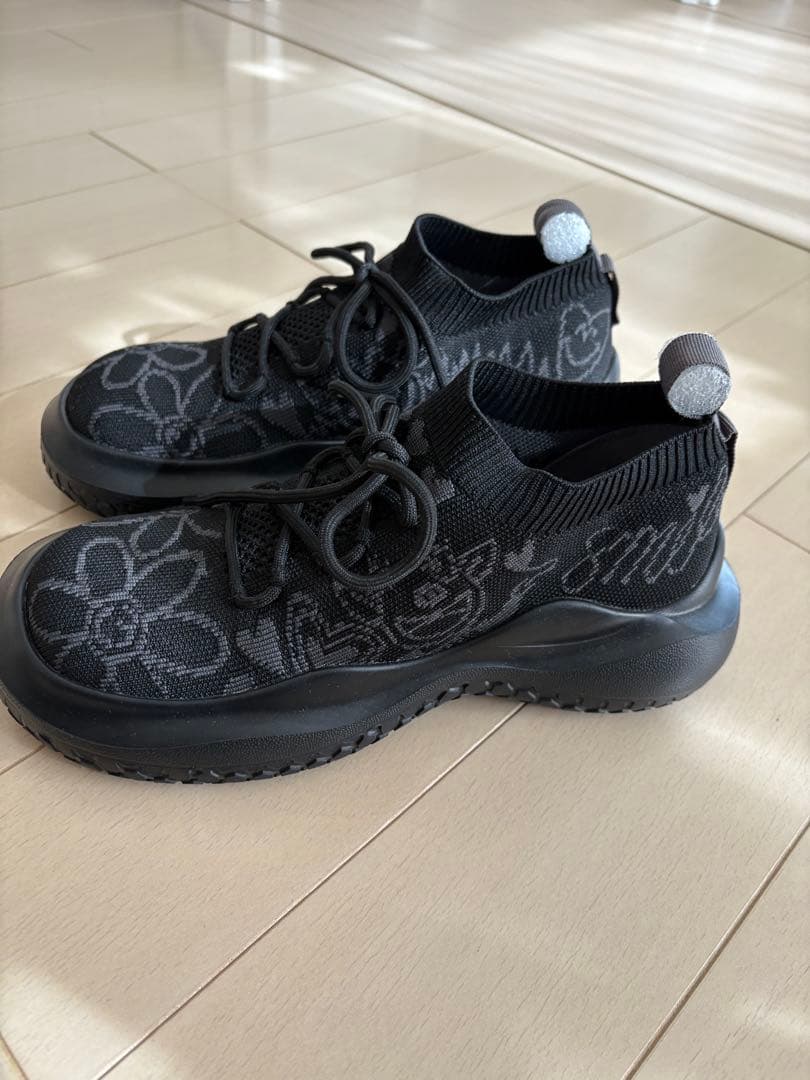 アルベロベロ　ブラックスニーカー　Mサイズ　新品