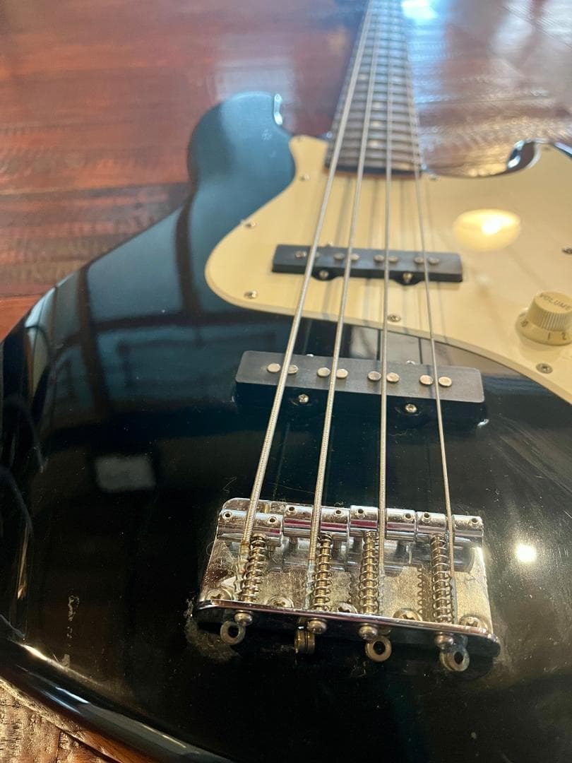 Fender Jazz Bass ブラック