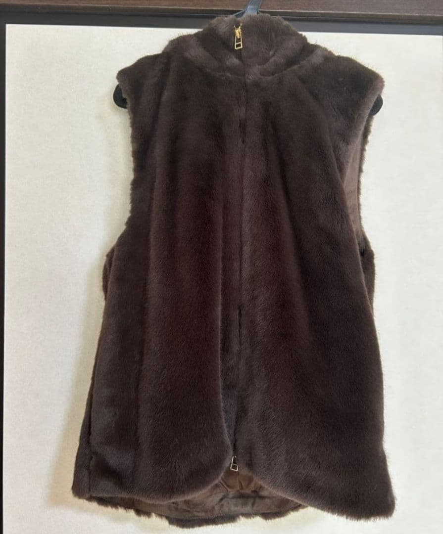 Arpege story ファーフードジップベスト 茶色 Sサイズ