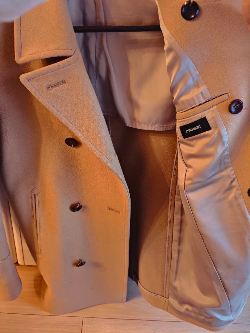 ATTACHMENT カシミア混　二重織メルトンピーコート