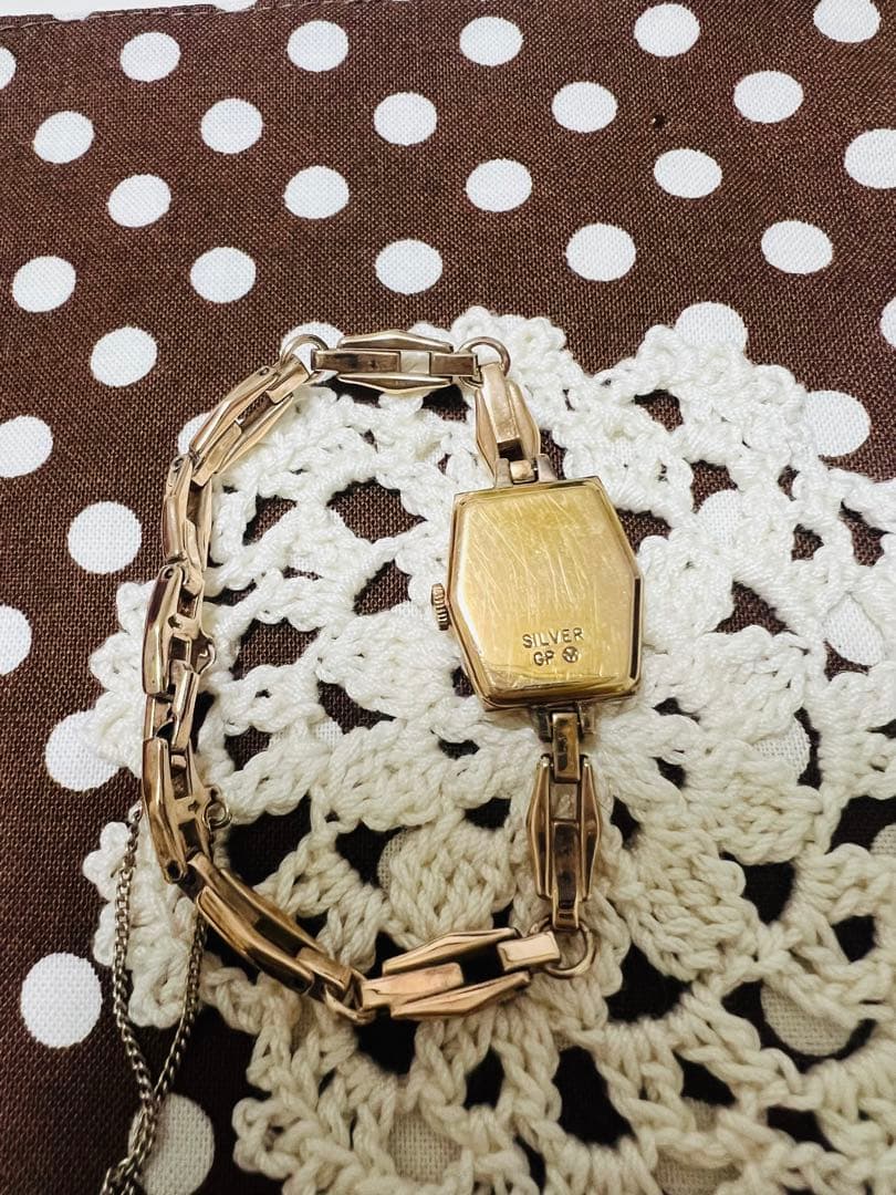 agete　レディース　腕時計　ピンクゴールド