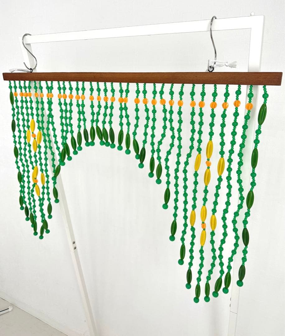 レトロポップ　ビーズカーテン　ビーズのれん　珠のれん　緑　昭和レトロ