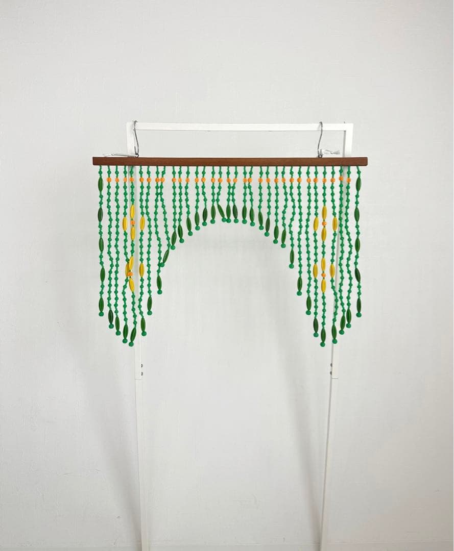 レトロポップ　ビーズカーテン　ビーズのれん　珠のれん　緑　昭和レトロ