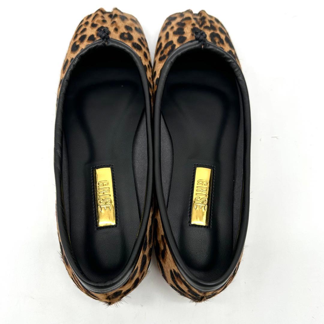 〈極美品〉Le Talon GRISE【22.5】レザースクエアプリーツフラット