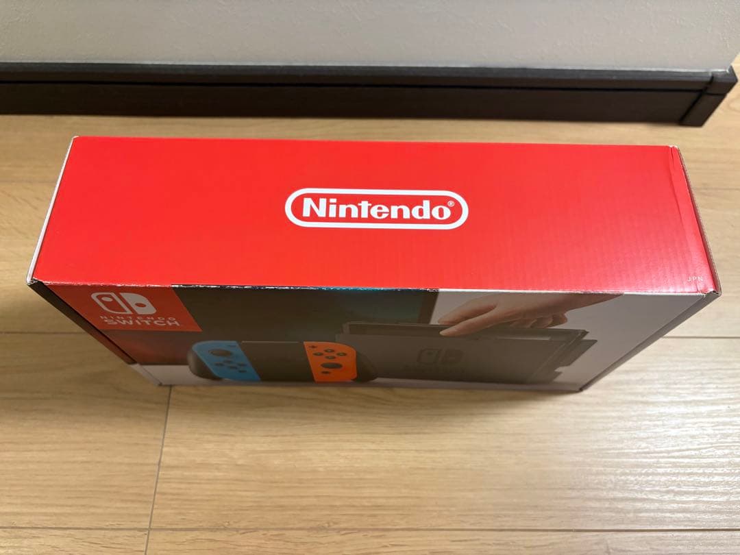 Nintendo Switch 青/赤 Joy-Con