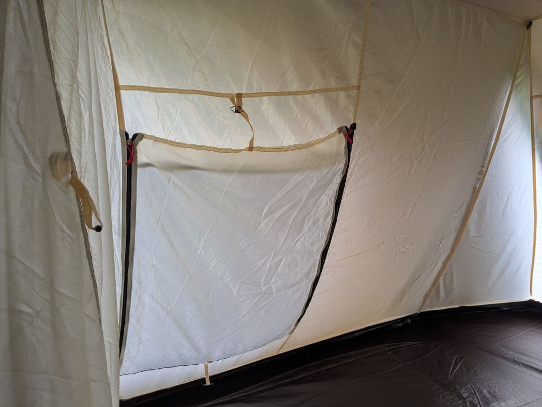 コールマン　ウェザーマスター　ワイド2ルームハウス　コクーンⅡ　①