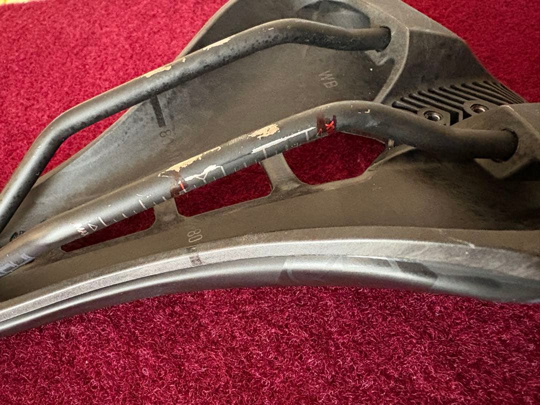 シマノプロ　ステルスカーブドサドル　142mm