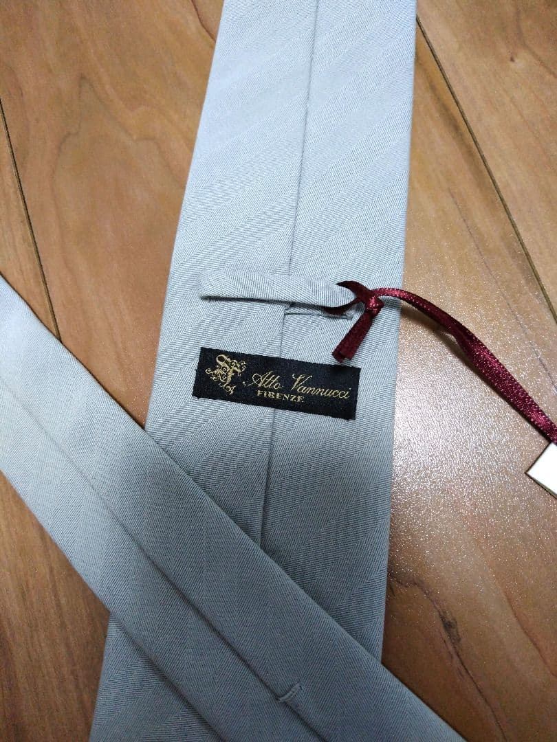 新品 Atto Vannucci アットヴァンヌッチネクタイ グレー sofia