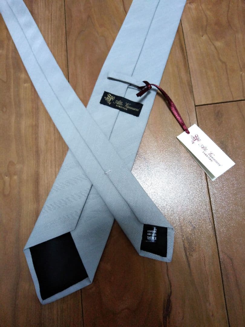 新品 Atto Vannucci アットヴァンヌッチネクタイ グレー sofia