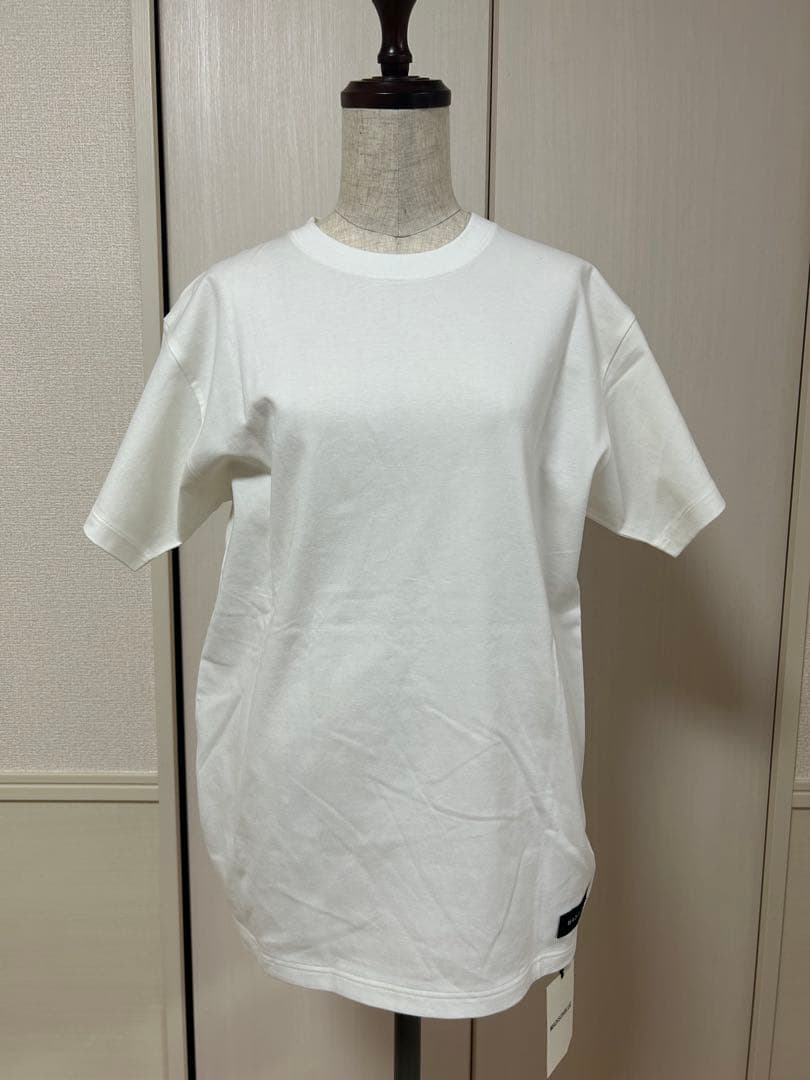 MAADISONBLUE Tシャツ　未使用品　訳あり