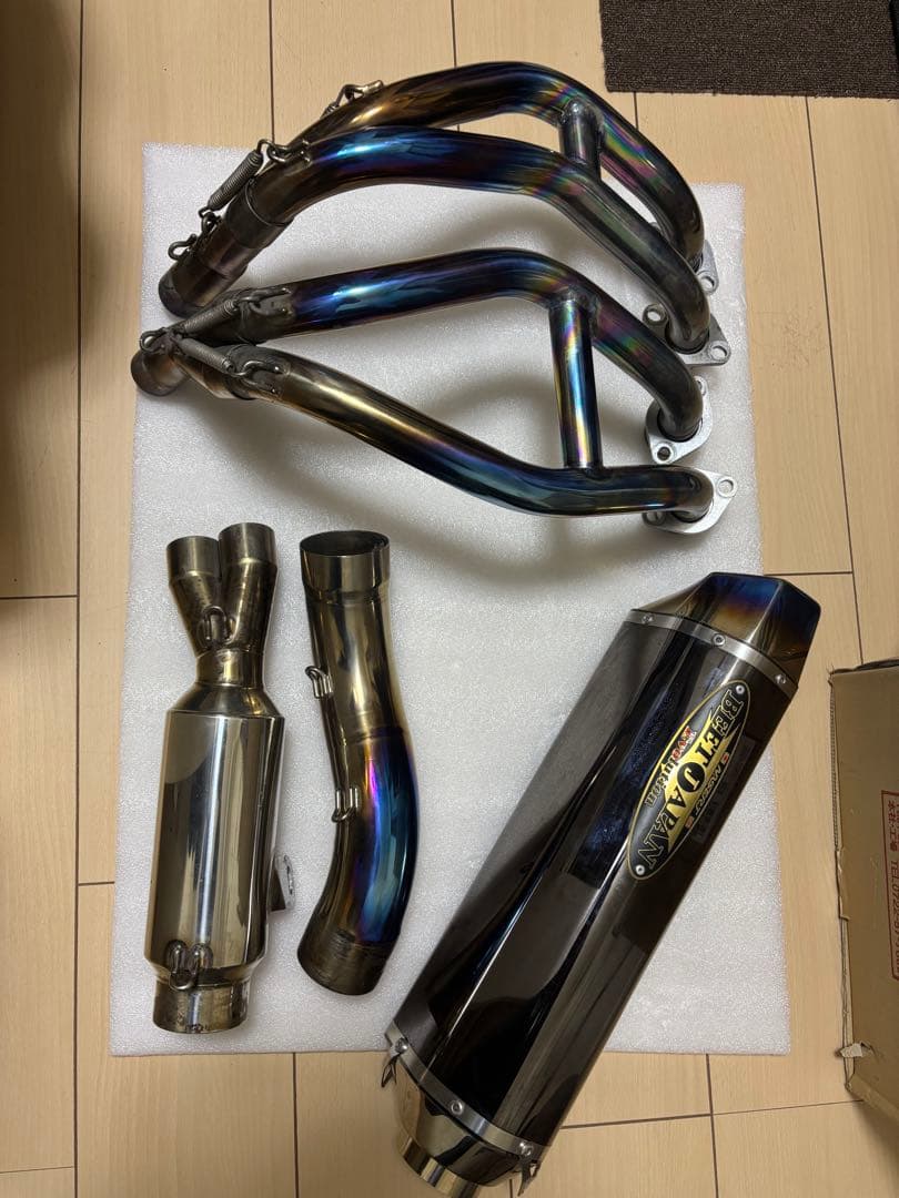 zx25r BEET NASSART フルエキチタンマフラー